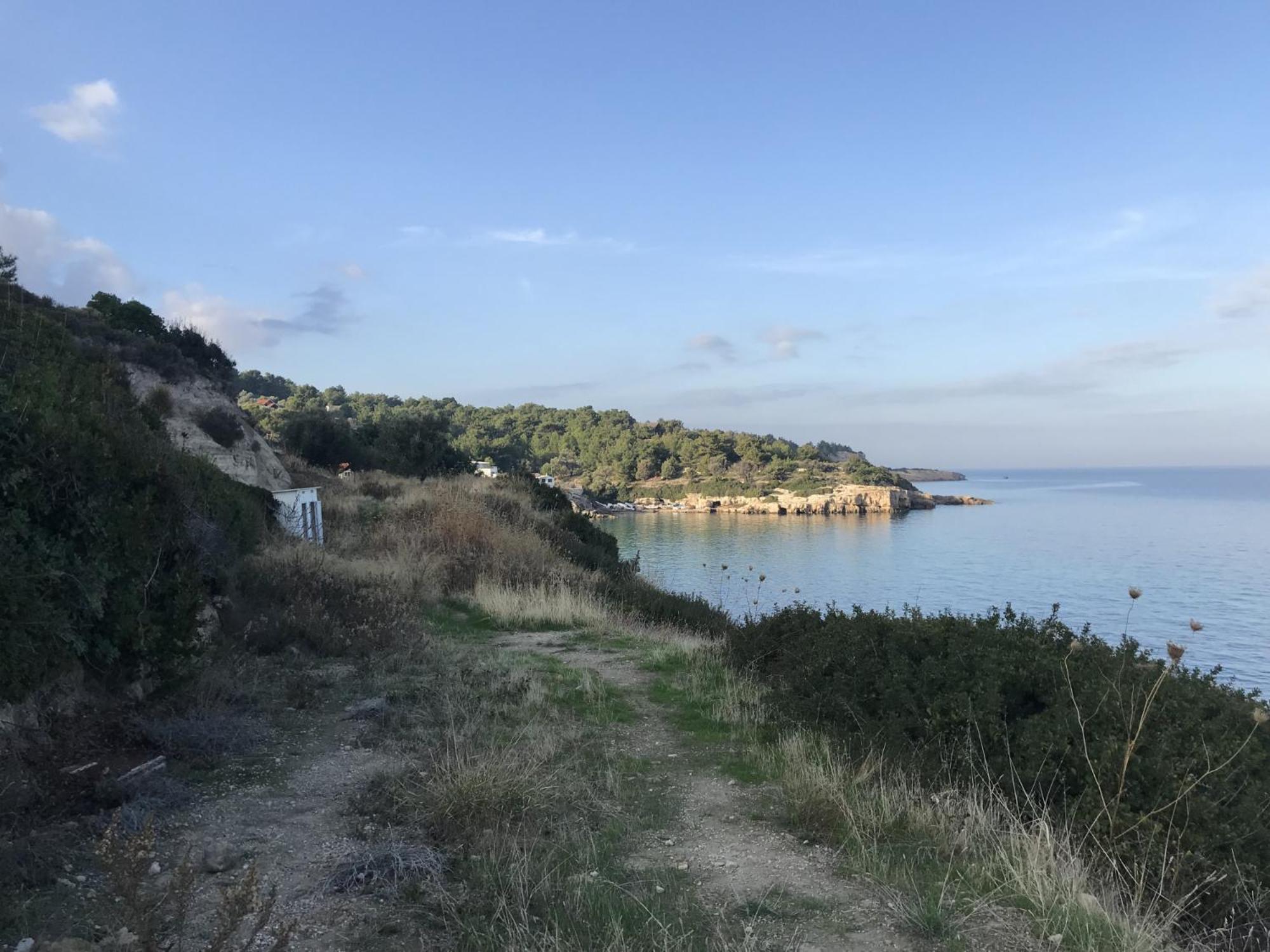 Tiny House Framed By Nature Near Sea In Karaburun Villa Izmir Exteriör bild